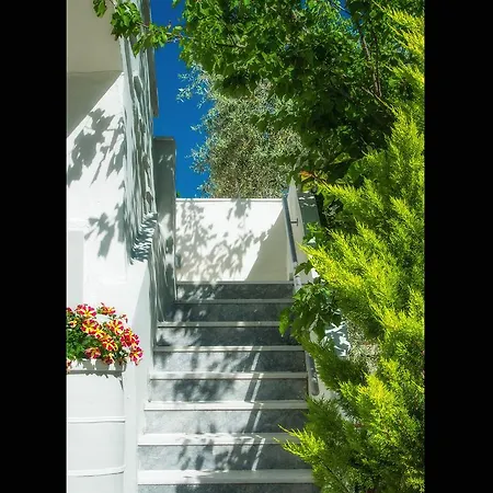 Apartament Sunray *